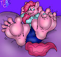 Pinkie Pie Kickin Back by TheRedSkunk